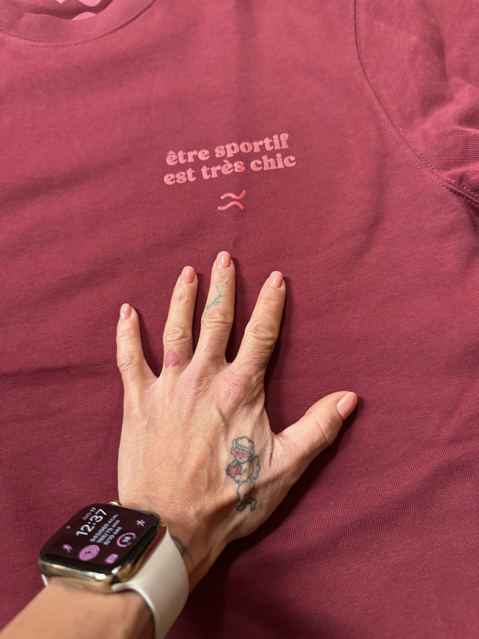 Felpa linea "ÊTRE SPORTIF EST TRÈS CHIC" col. Burgundy - immagine 2