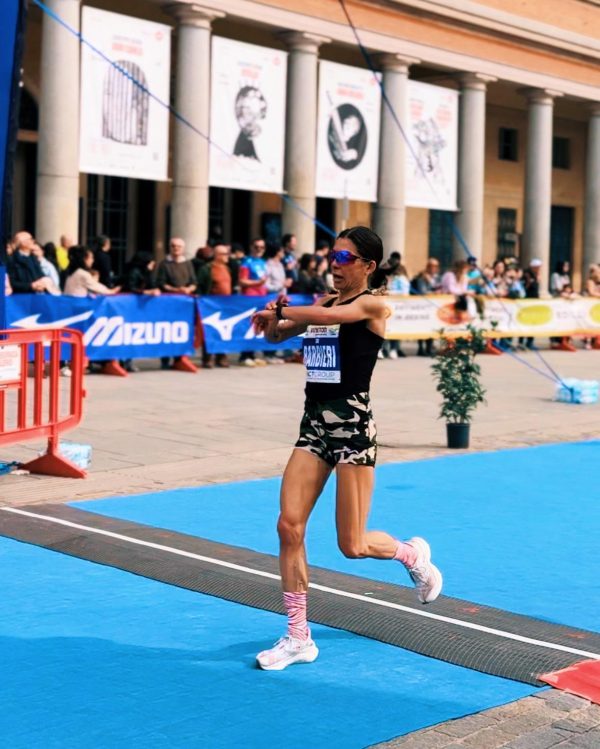 SHORTS ADERENTI linea CAMOUFLAGE - immagine 4